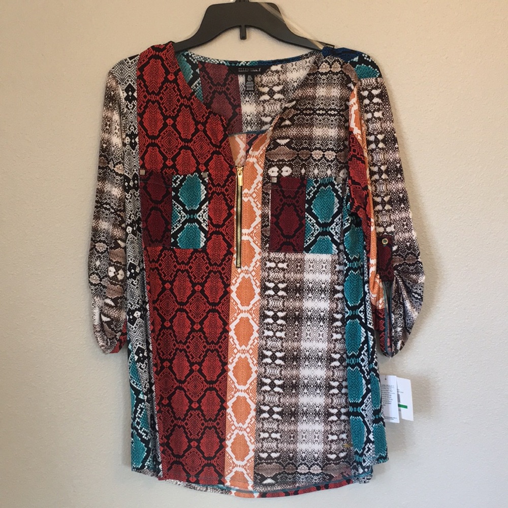 Women’s blouse
